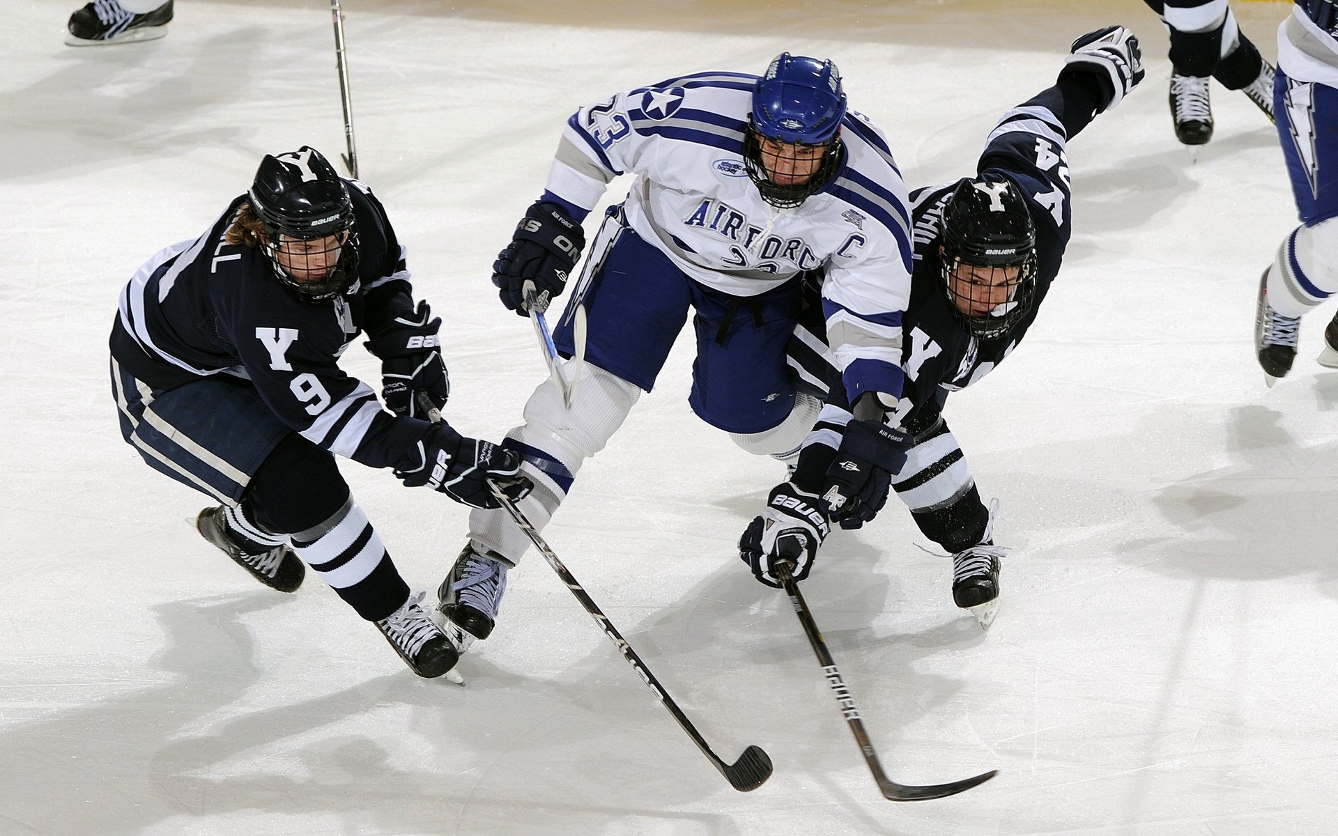《《堡垒之夜》引入“未来科技”主题，带来全新娱乐体验》，堡垒之夜百科
